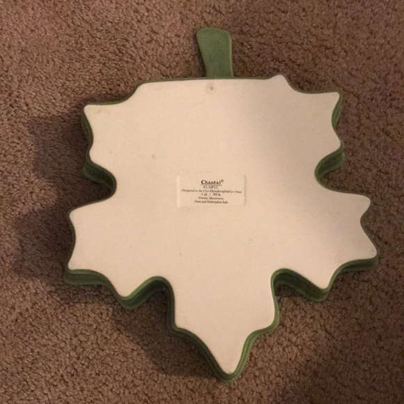 CHANTAL Maple Leaf 1-qt. Ceramic Bakeware *Baking Dish* - Picture 6 of 8